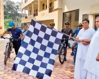 Acharya Balkrishna Ji Maharaj flagged off the bike rally organized under the Vibrant Village plan from Haridwar