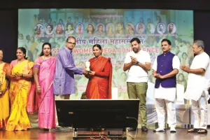 महिला सम्मलेन चेन्नई (तमिलनाडु) में पूज्या साध्वी देवप्रिया (महिला मुख्य केन्द्रीय प्रभारी) द्वारा संगठन विस्तार पर चर्चा